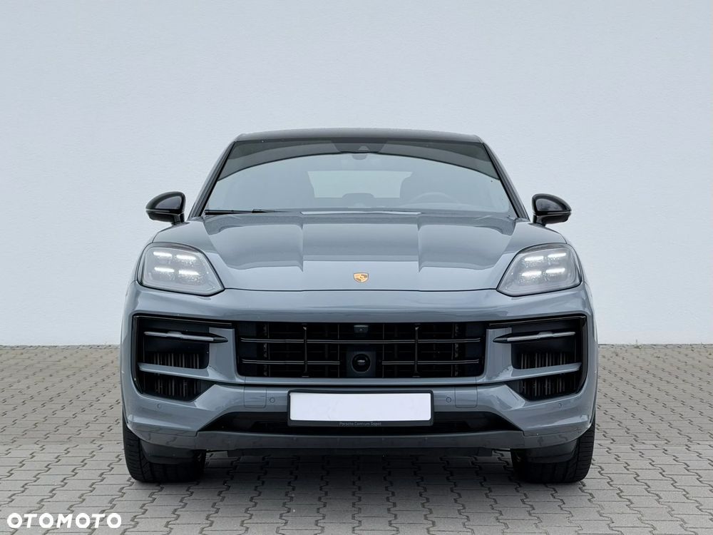 Porsche Cayenne - 4