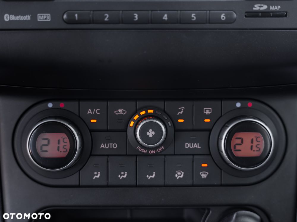 Nissan Qashqai 2.0 tekna - 25