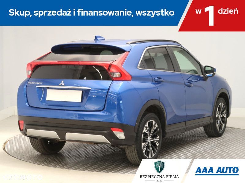 Mitsubishi Eclipse Cross - 7