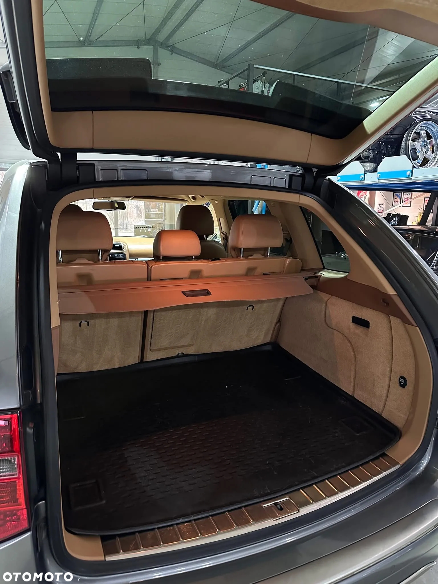 Porsche Cayenne - 9