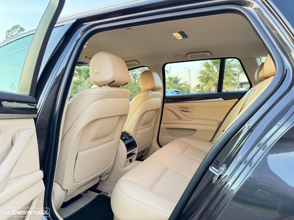 BMW 520 d Auto - 29