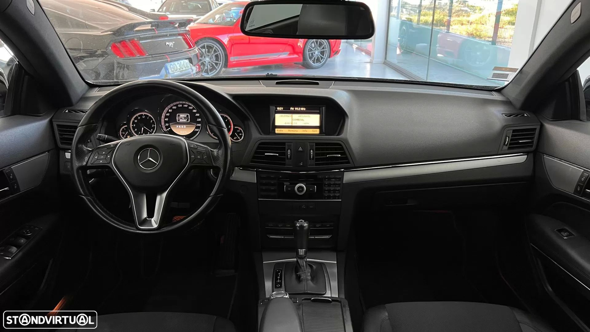 Mercedes-Benz E 250 CDi Avantgarde BlueEfficiency Auto - 12