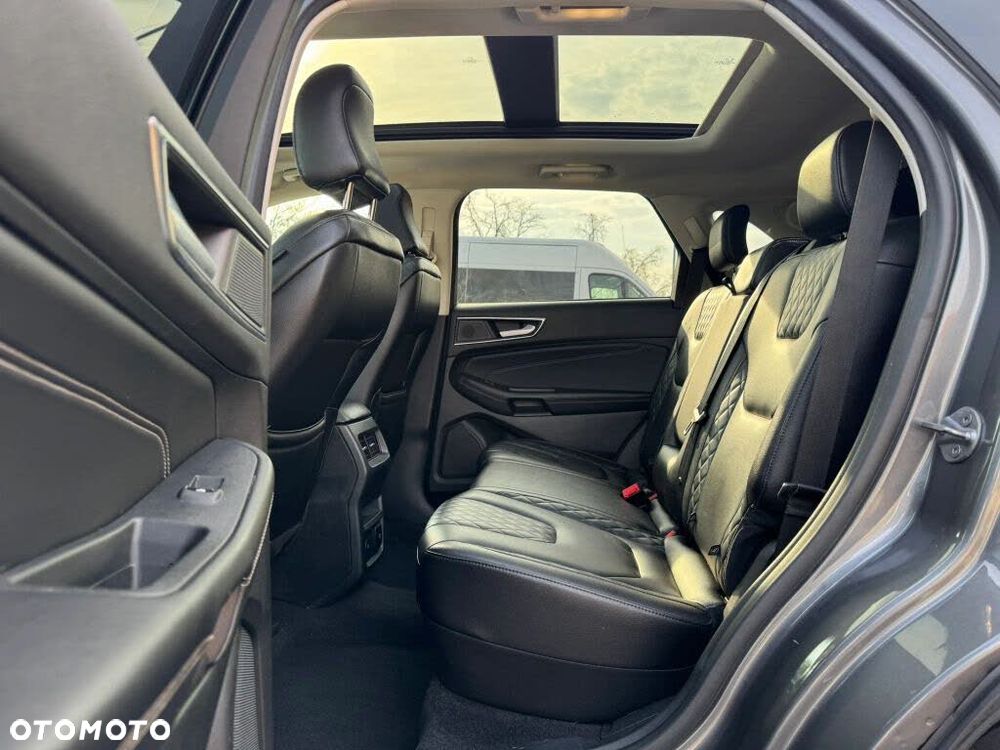 Ford Edge - 10