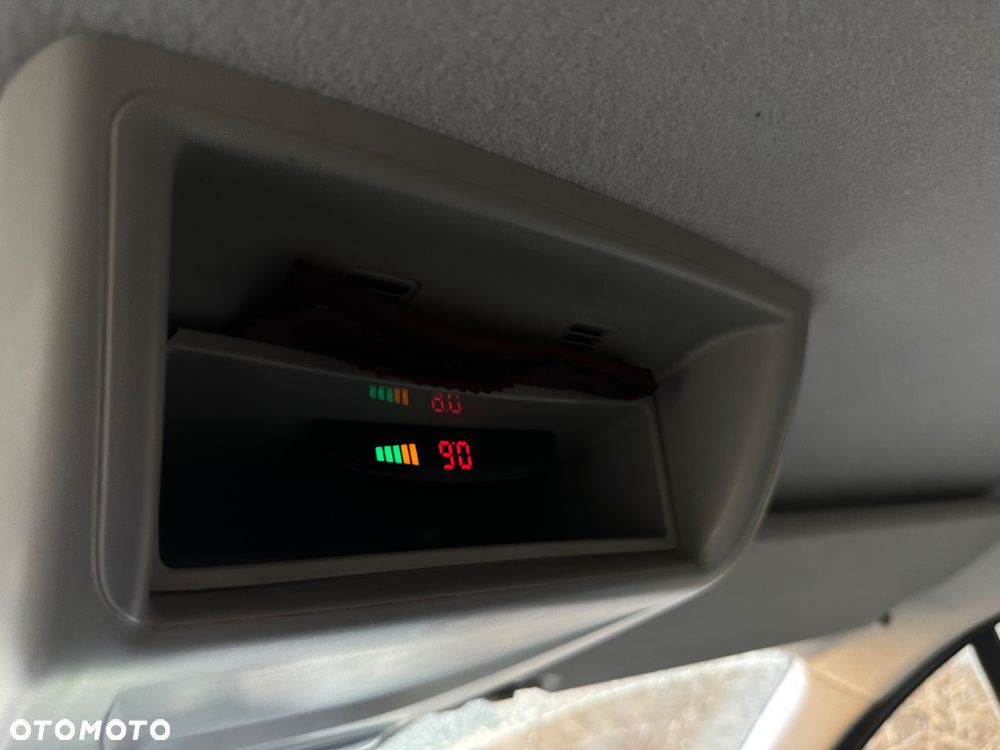 Ford TRANSIT CUSTOM - 16