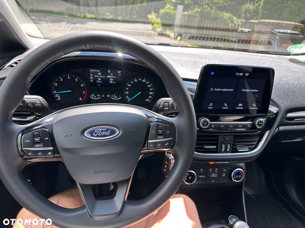 Ford Fiesta - 9