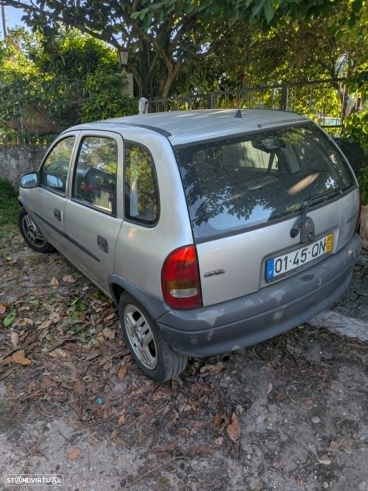 Opel Corsa 1.5 TD - 18