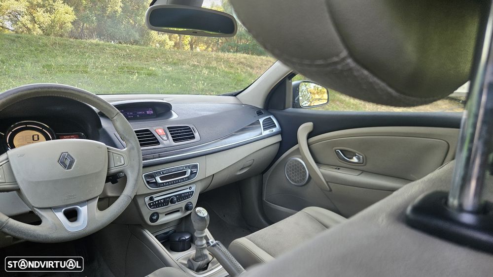 Renault Mégane Sport Tourer 1.5 dCi Luxe - 12