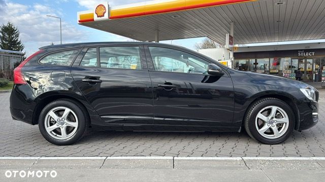 Volvo V60 D3 Geartronic Momentum - 7