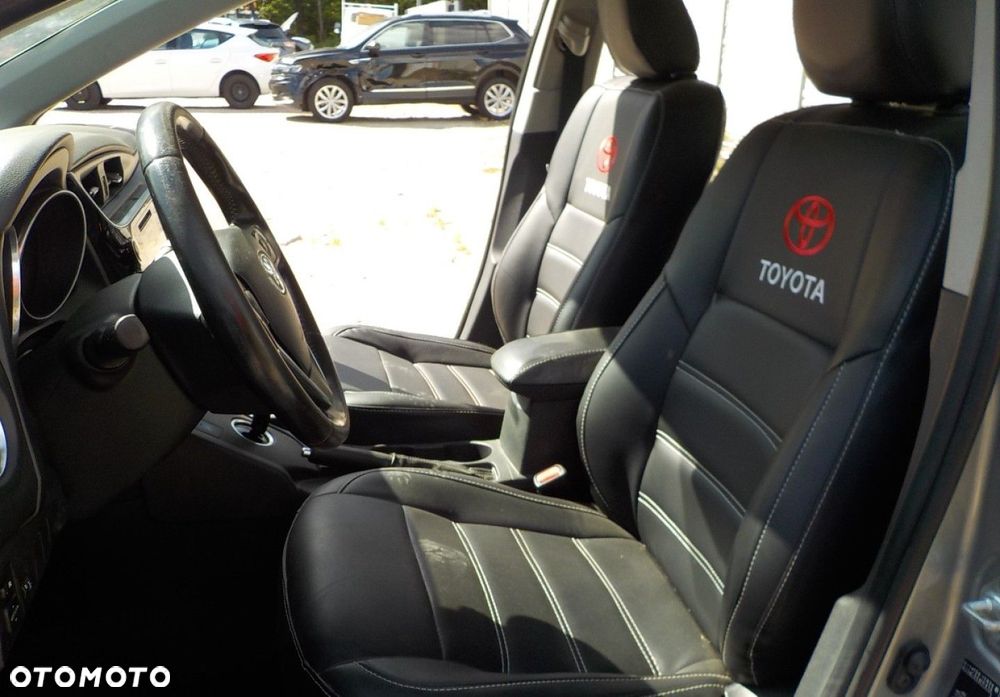 Toyota Auris - 17