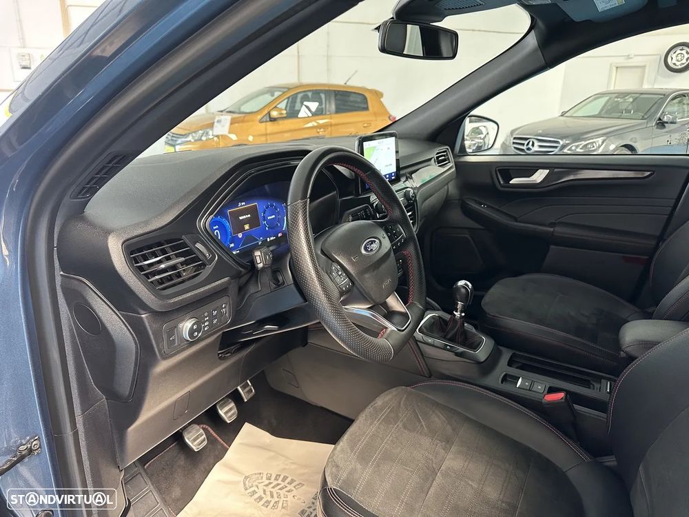 Ford Kuga 1.5 EcoBoost ST-Line - 16