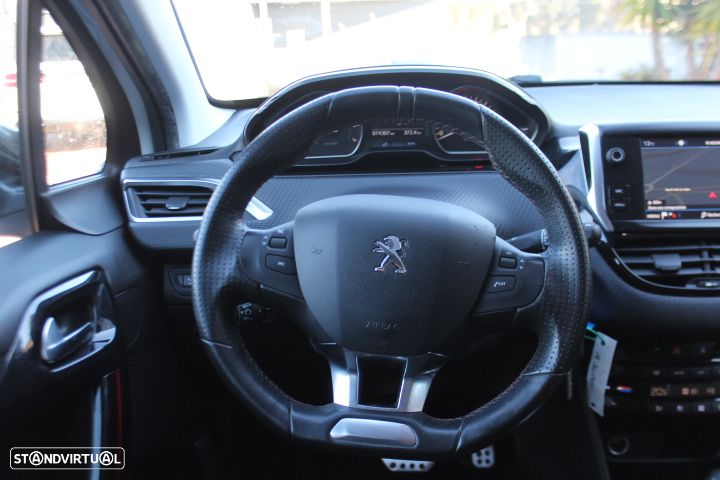 Peugeot 208 1.2 PureTech GT Line EAT6 - 15