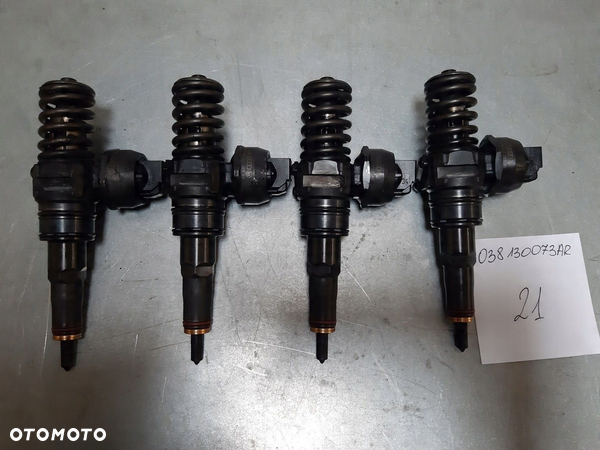 POMPOWTRYSKIWACZ AUDI VW SEAT 1.9TD 03813073AR KPL