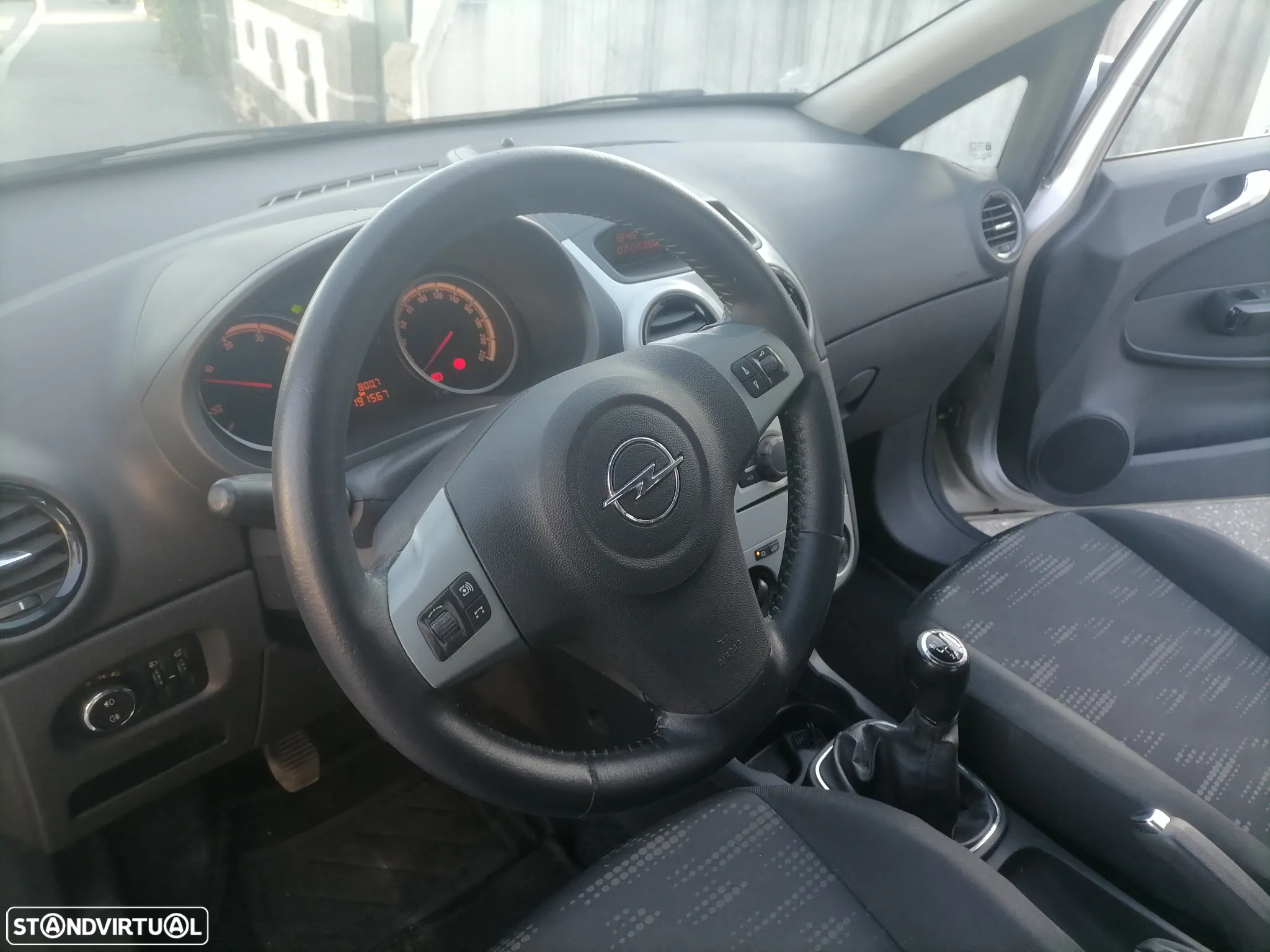 Opel Corsa 1.3 CDTi Enjoy EcoFLEX - 9