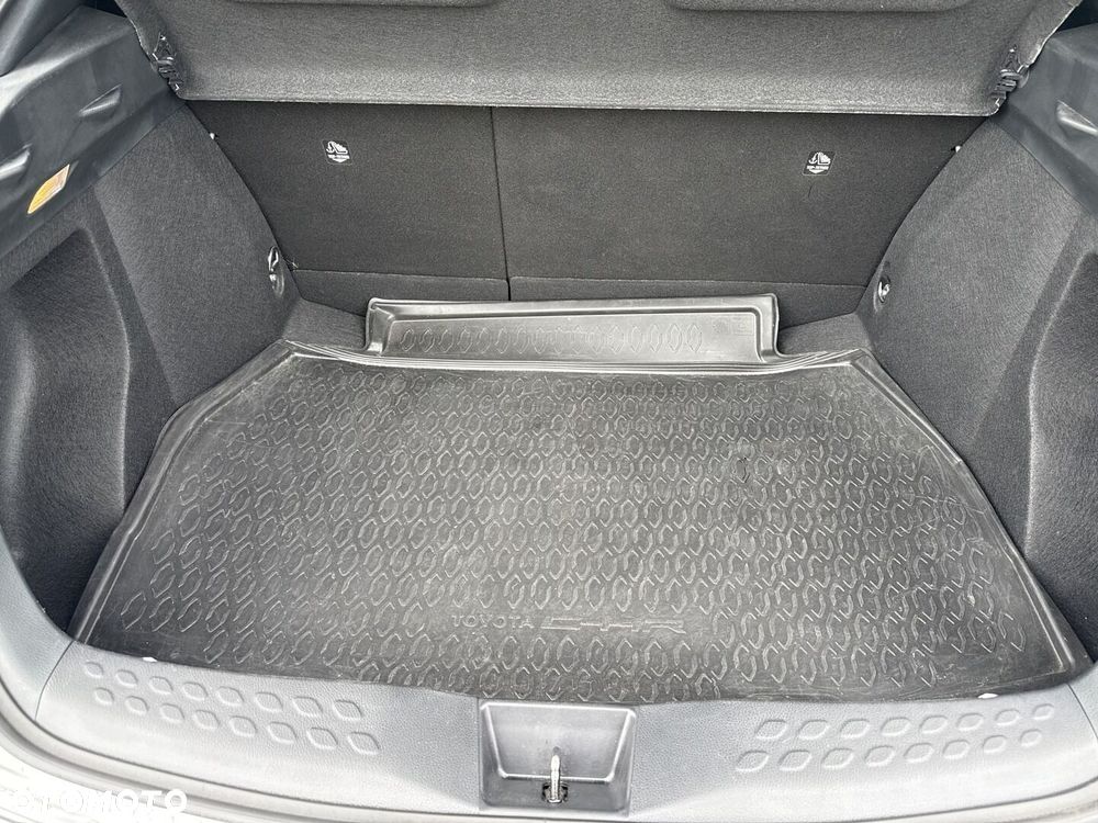 Toyota C-HR 1.8 Hybrid Style - 27