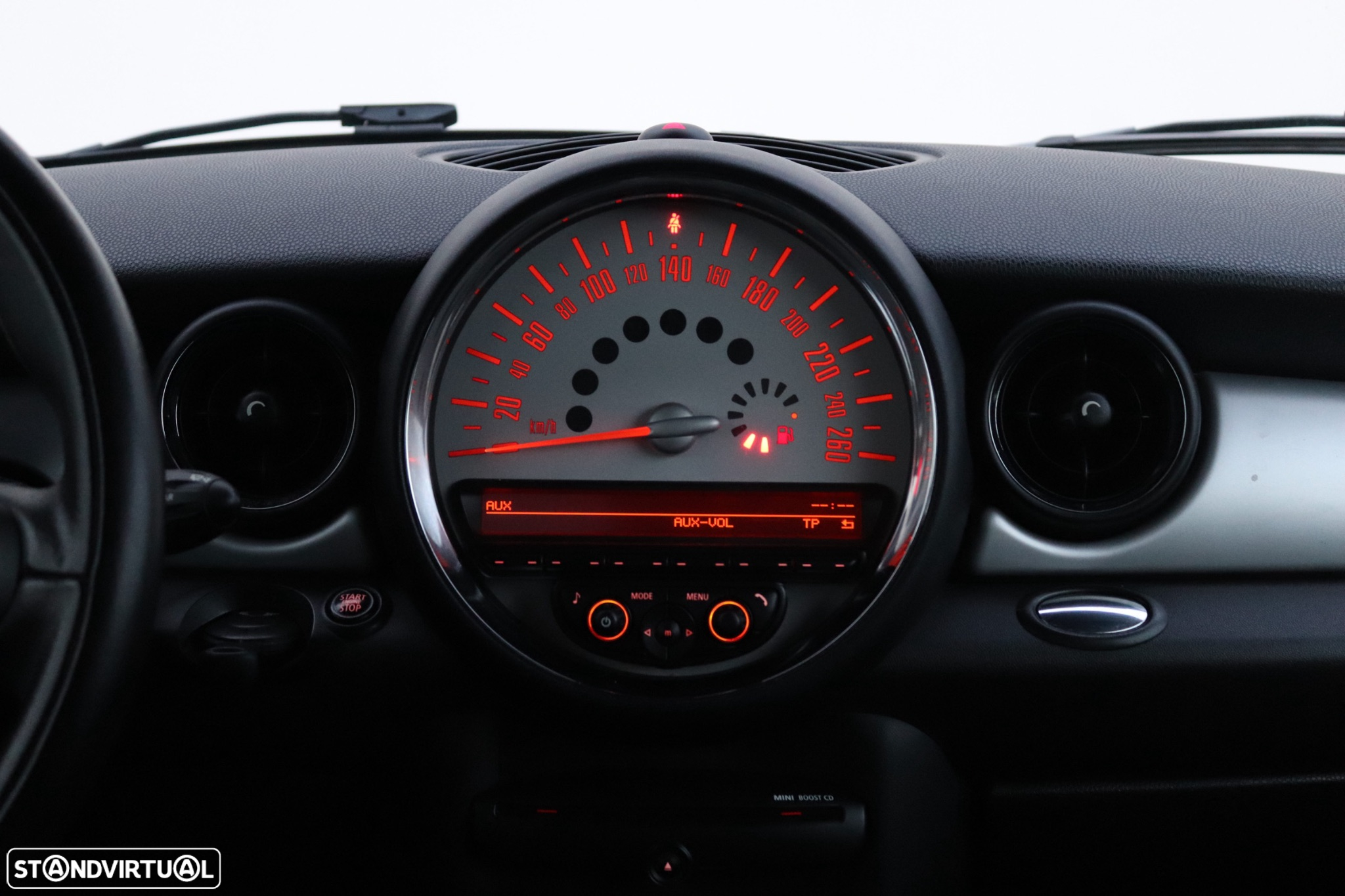 MINI 3 Portas One D - 32