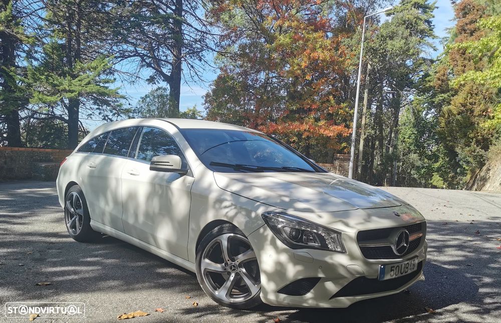 Mercedes-Benz CLA 220 d Shooting Brake Aut. - 2