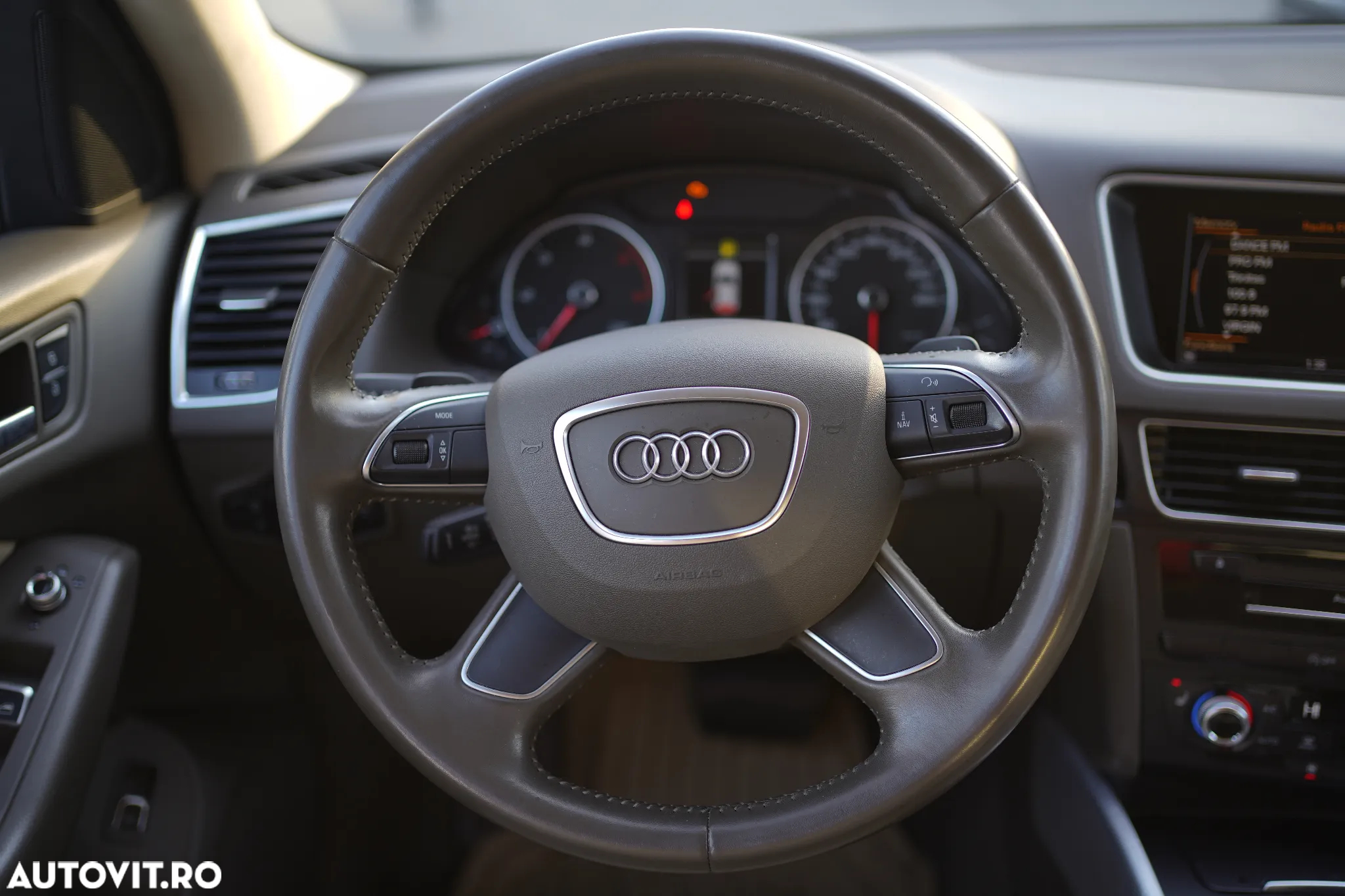 Audi Q5 2.0 TDI Quattro clean - 9