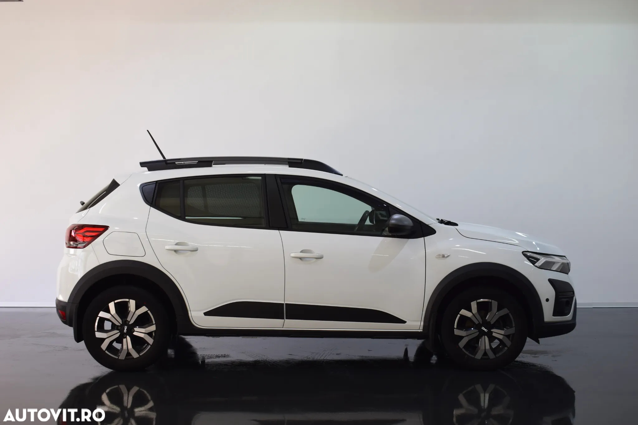 Dacia Sandero Stepway ECO-G 100 MT6 Extreme+ - 4