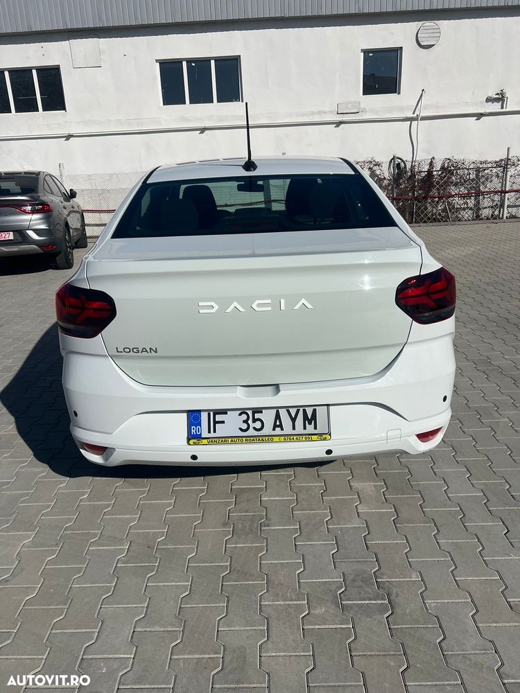 Dacia Logan TCe 90 CVT Comfort - 6