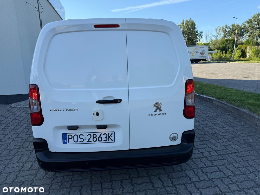 Peugeot Partner - 11