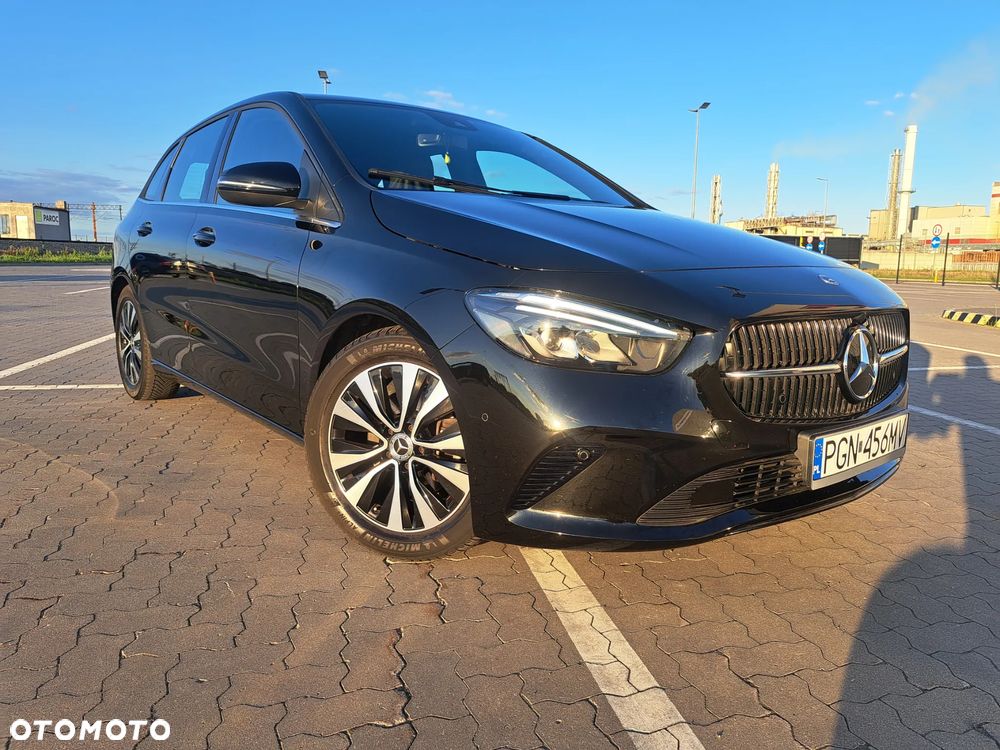 Mercedes-Benz Klasa B 180 d 8G-DCT - 12