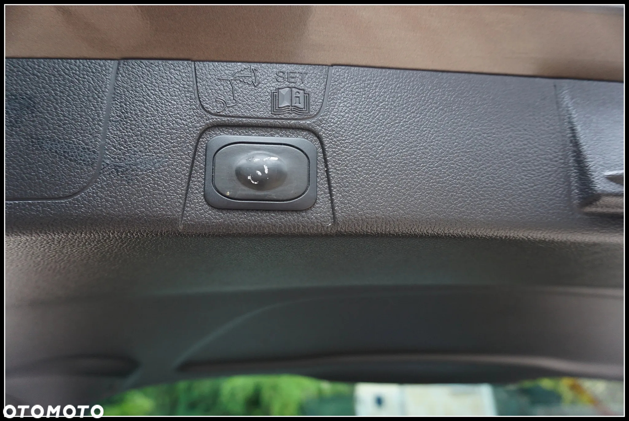 Ford C-MAX 2.0 TDCi Start-Stop-System Titanium - 11