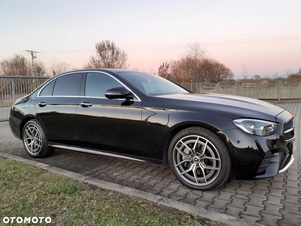 Mercedes-Benz Klasa E 220 d 4-Matic AMG - 12