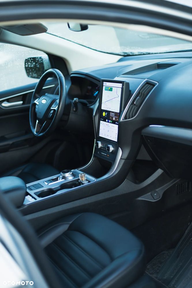 Ford Edge - 12