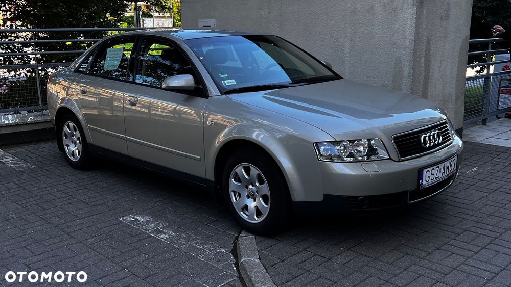 Audi A4 Limousine - 7
