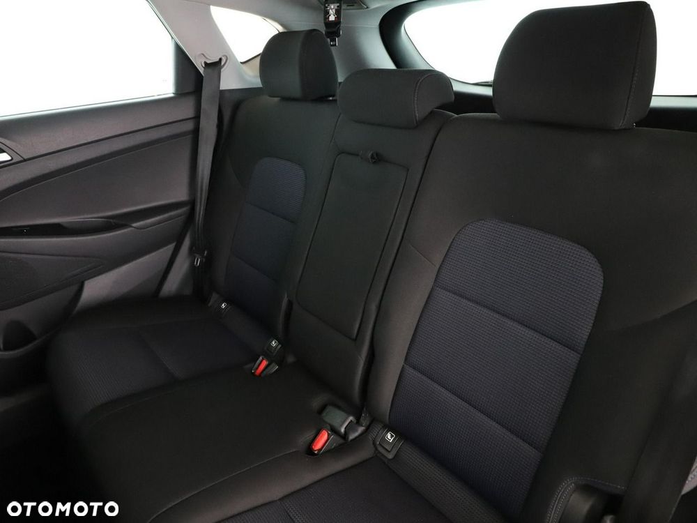 Hyundai Tucson 1.6 GDI BlueDrive Classic 2WD - 18
