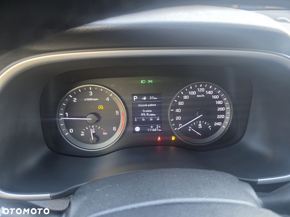 Hyundai Tucson 1.6 CRDi 48V-Hybrid 2WD DCT Select - 10