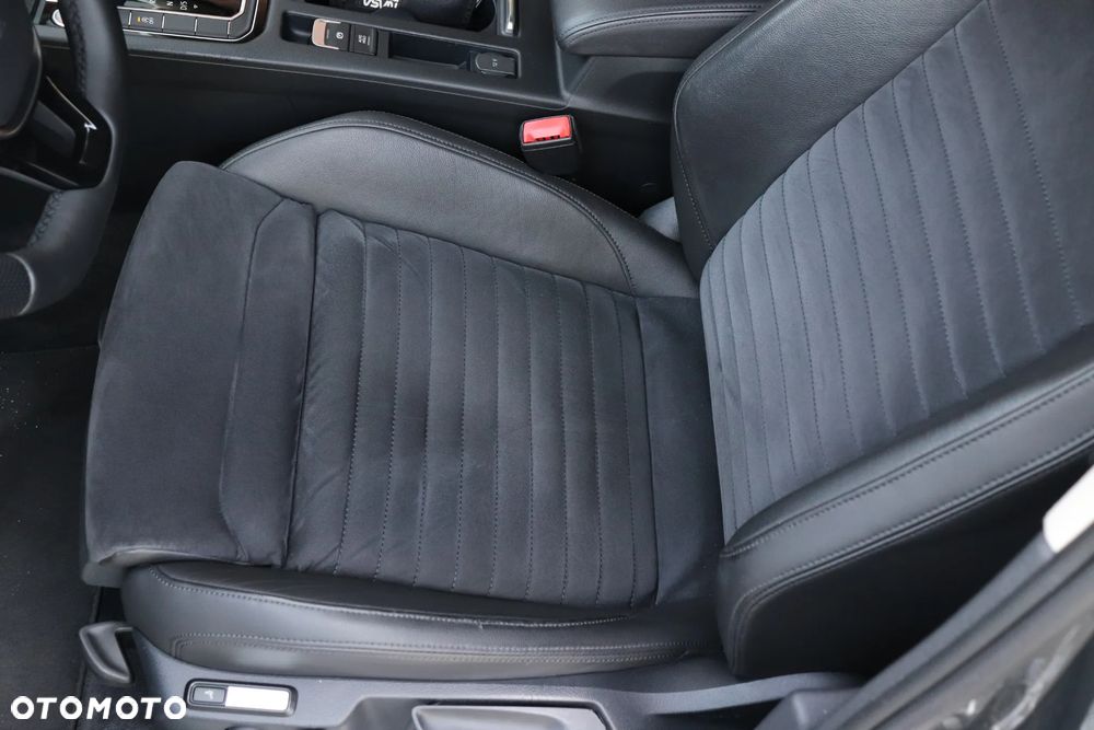 Volkswagen Passat 2.0 TDI (BlueMotion Technology) DSG Highline - 19