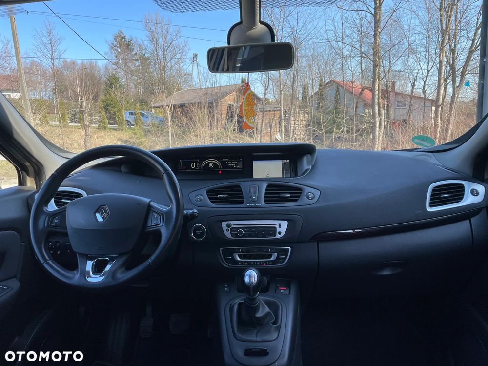 Renault Grand Scenic ENERGY TCe 130 S&S Paris - 30