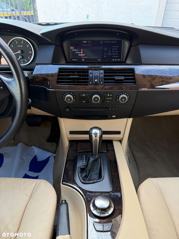 BMW Seria 5 - 27