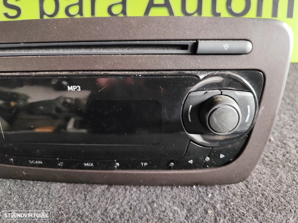 SEAT IBIZA 6J AUTO RADIO - R133 - 4