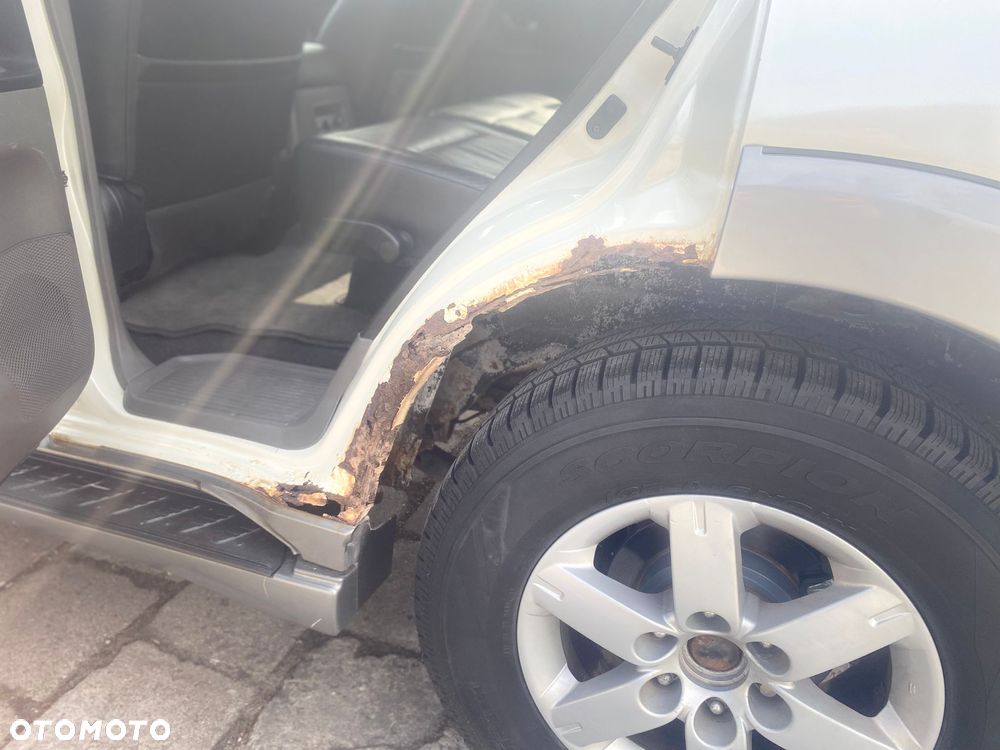 Mitsubishi Montero 3.8 Limited - 18