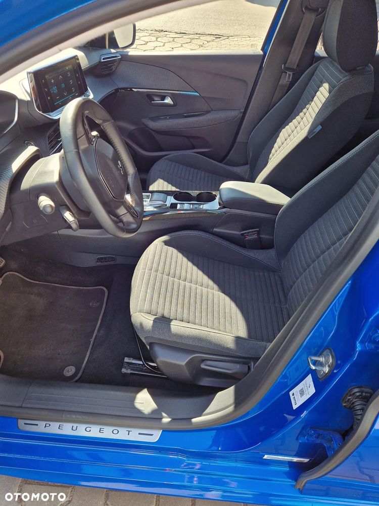 Peugeot 208 Elektromotor 136 E-Style - 9