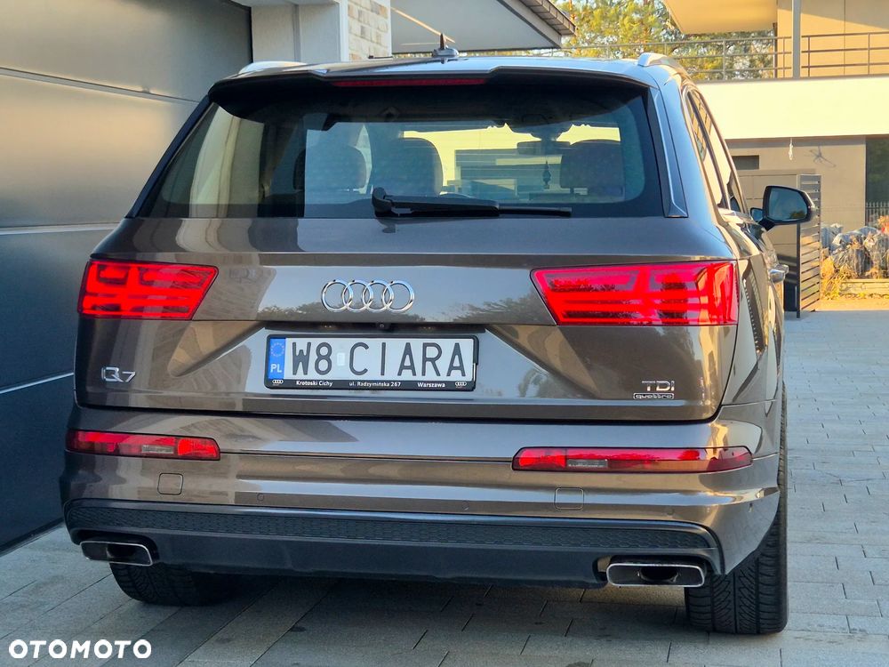 Audi Q7 - 6