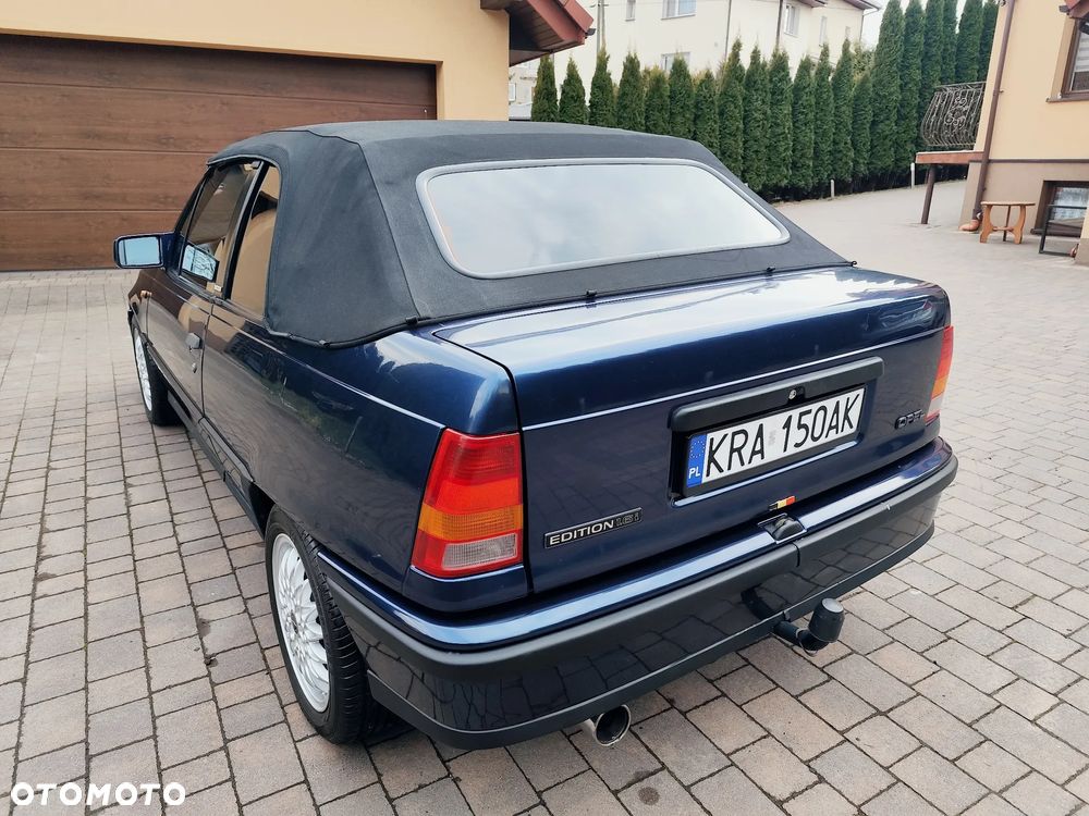 Opel Kadett 1.6 - 3