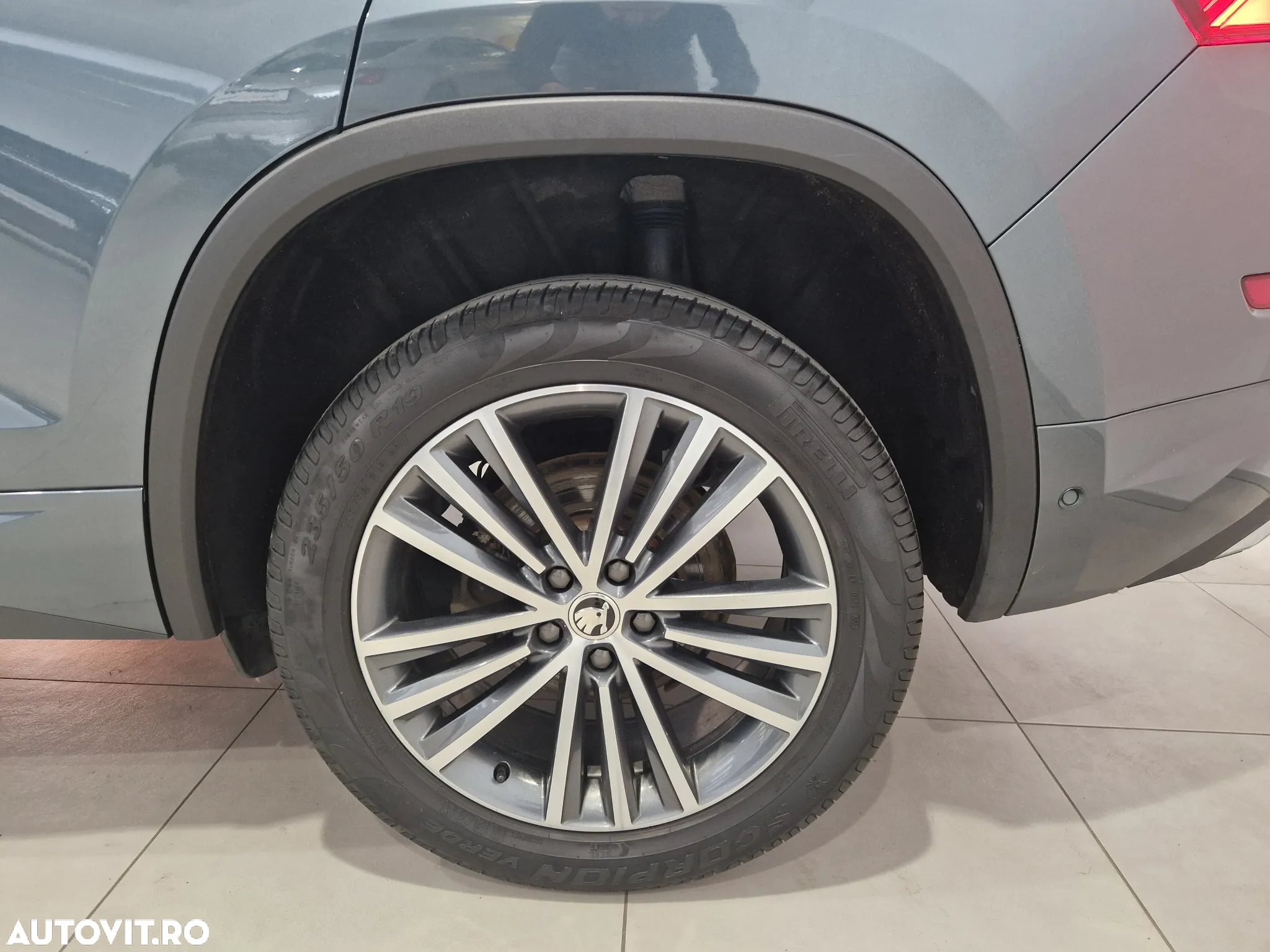 Skoda Kodiaq 2.0 TDI 4X4 DSG L&K - 10