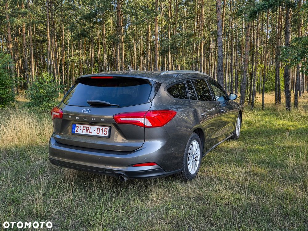 Ford Focus 1.5 EcoBlue Connected - 6