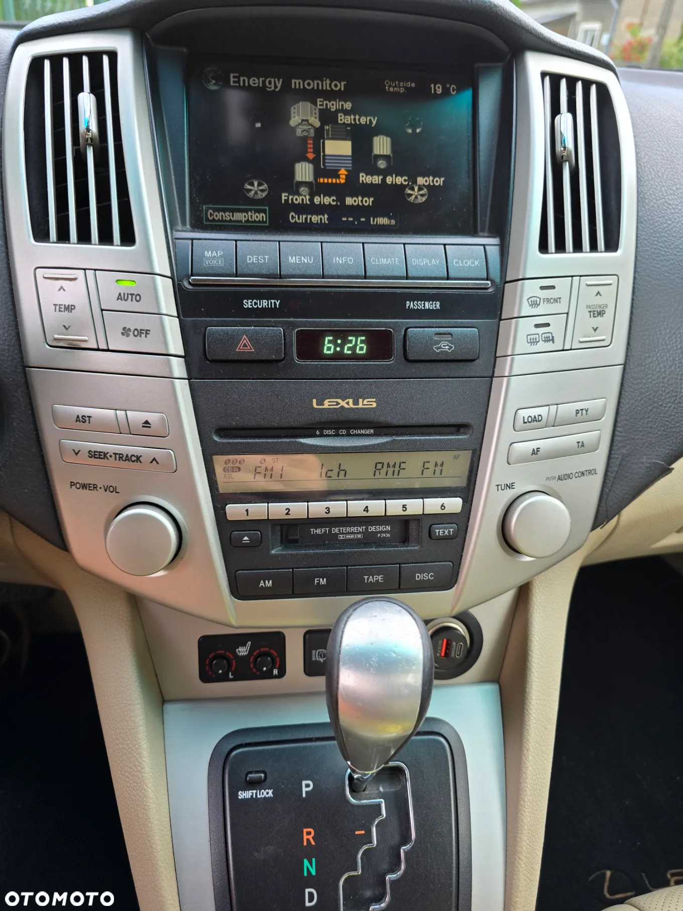 Lexus RX 400h (hybrid) - 5