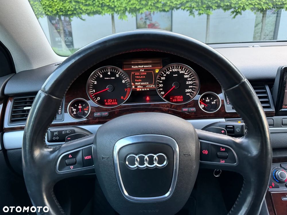 Audi A8 4.2 FSI Quattro Langversion - 31