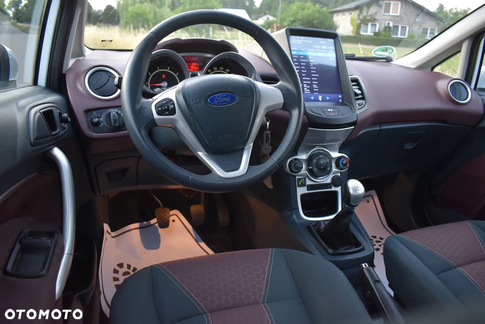 Ford Fiesta 1.25 Titanium - 22
