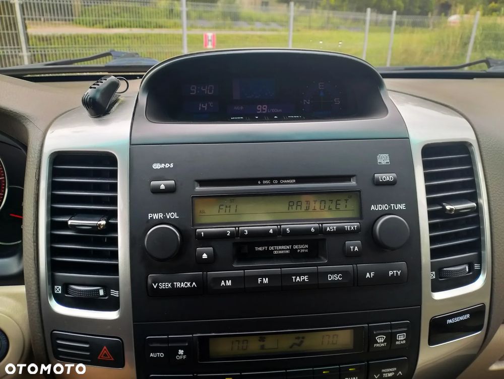 Toyota Land Cruiser 3.0 D Luna Comfort - 6