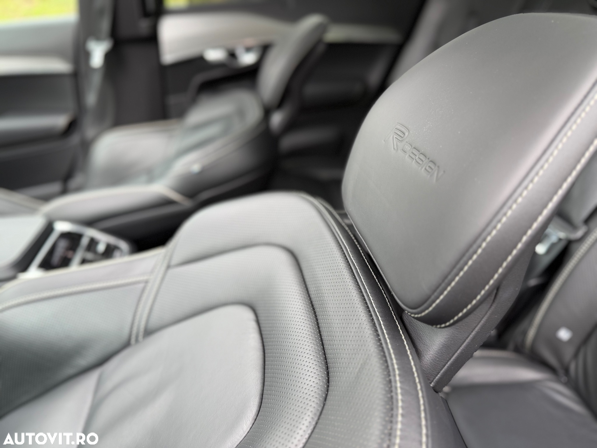 Volvo XC 90 B5 MHEV AWD 7 locuri R-Design - 15