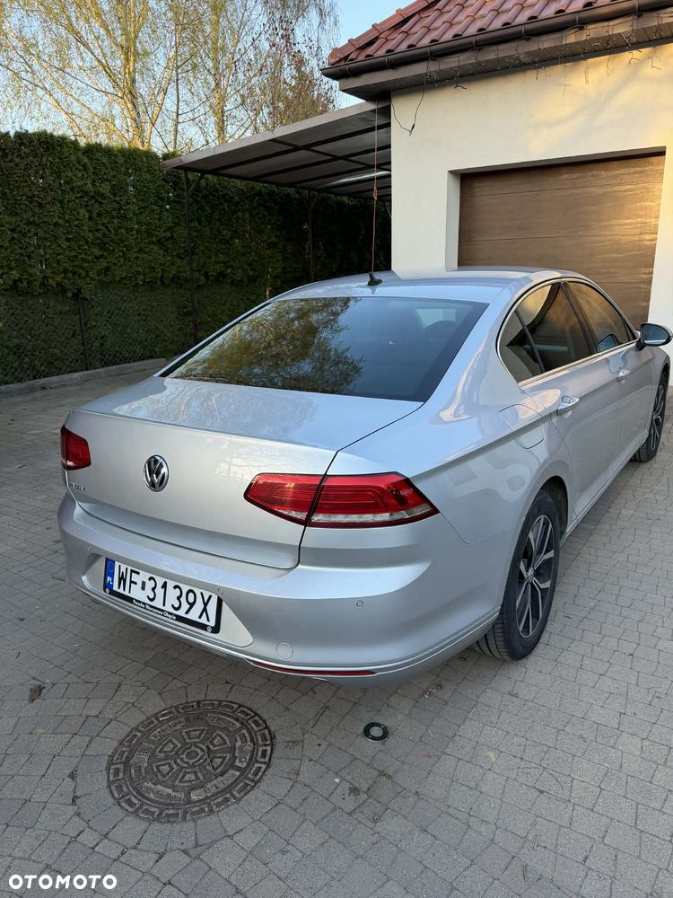 Volkswagen Passat 1.8 TSI BMT Highline DSG - 9