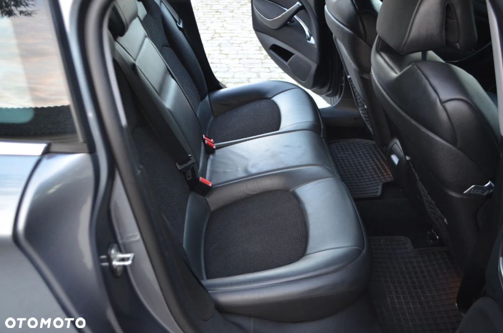 Citroën C5 HDi 135 Exclusive - 15