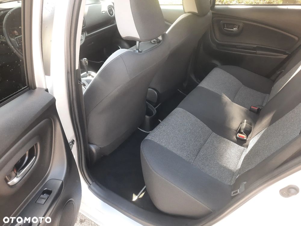 Toyota Yaris 1.5 20th Anniversary CVT - 18
