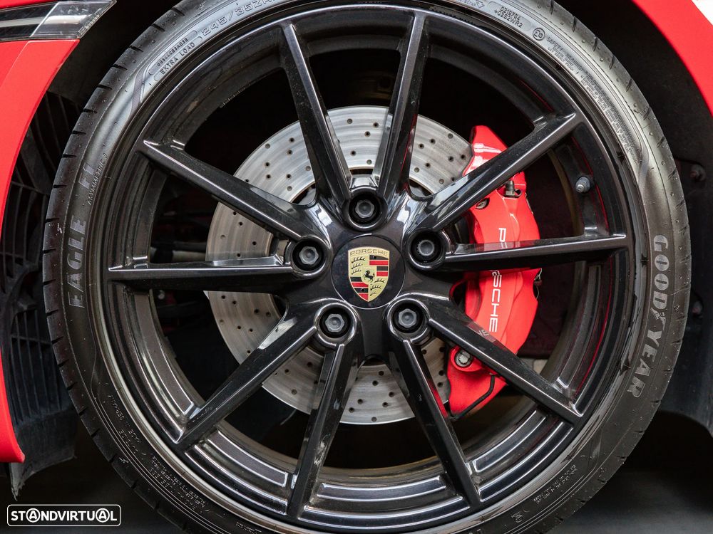 Porsche 911 (992) Carrera 4S PDK - 35